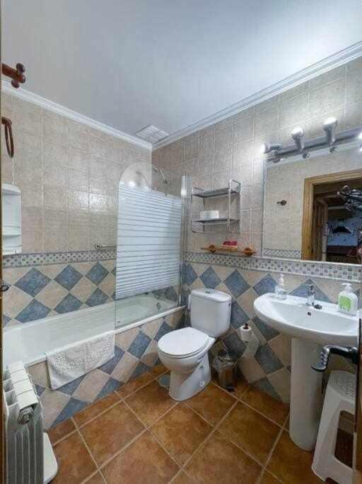 Ferienwohnung La Nava De Gredos Acogedor Piso Con Vistas Navarredonda Exterior foto